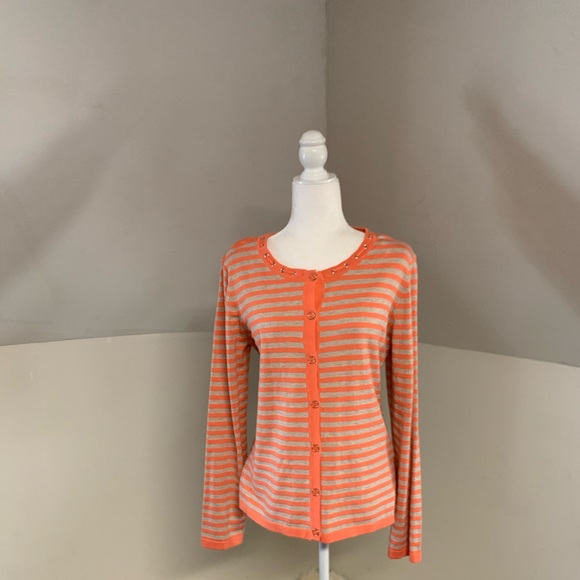 Madison Michelle Bottom down Sweater - Picture 2 of 3